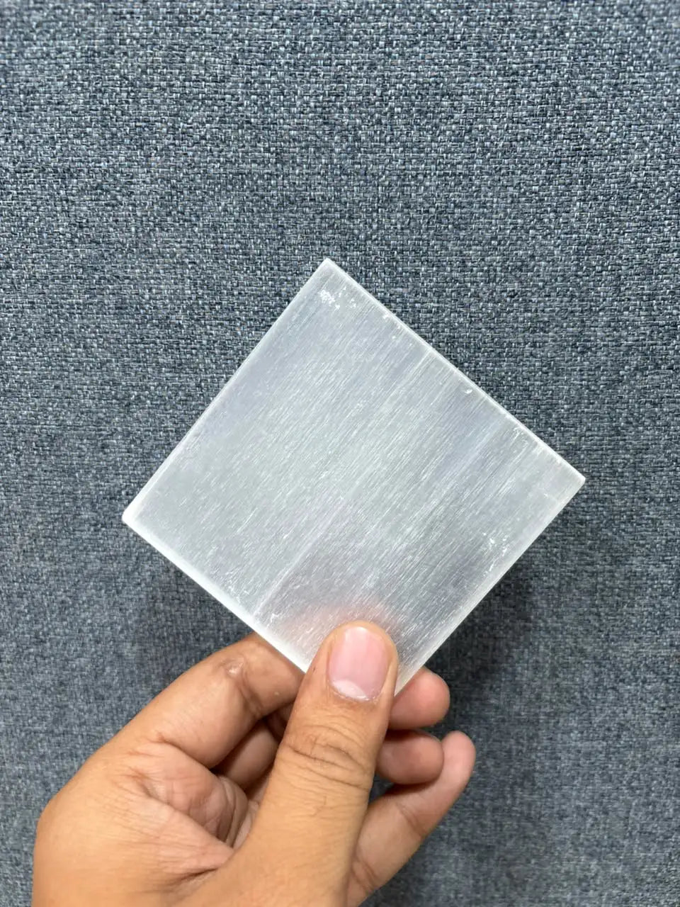 Selenite Charging Plate – Cleanse & Recharge
